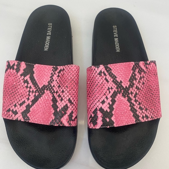 Steve Madden Pink Snakeskin Print Slides Size 7 - Picture 3 of 3
